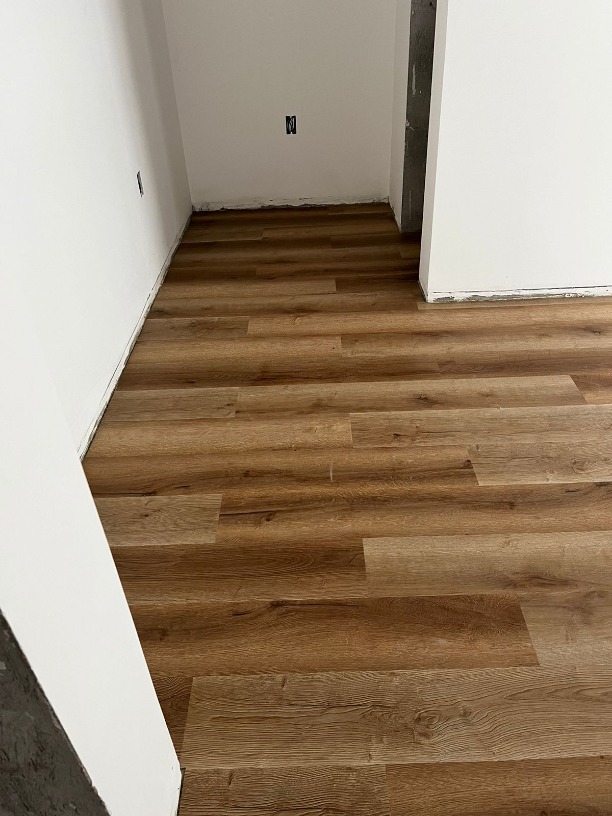 piso-vin-lico-carvalho-19x1-23